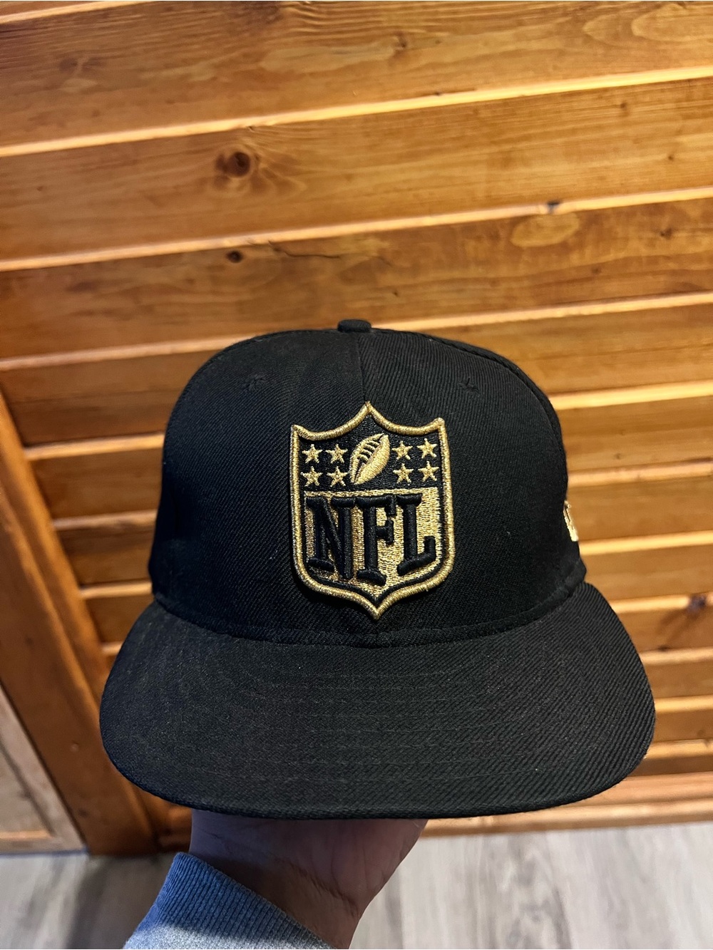 New Era NFL Shield Logo Black/Gold Cap